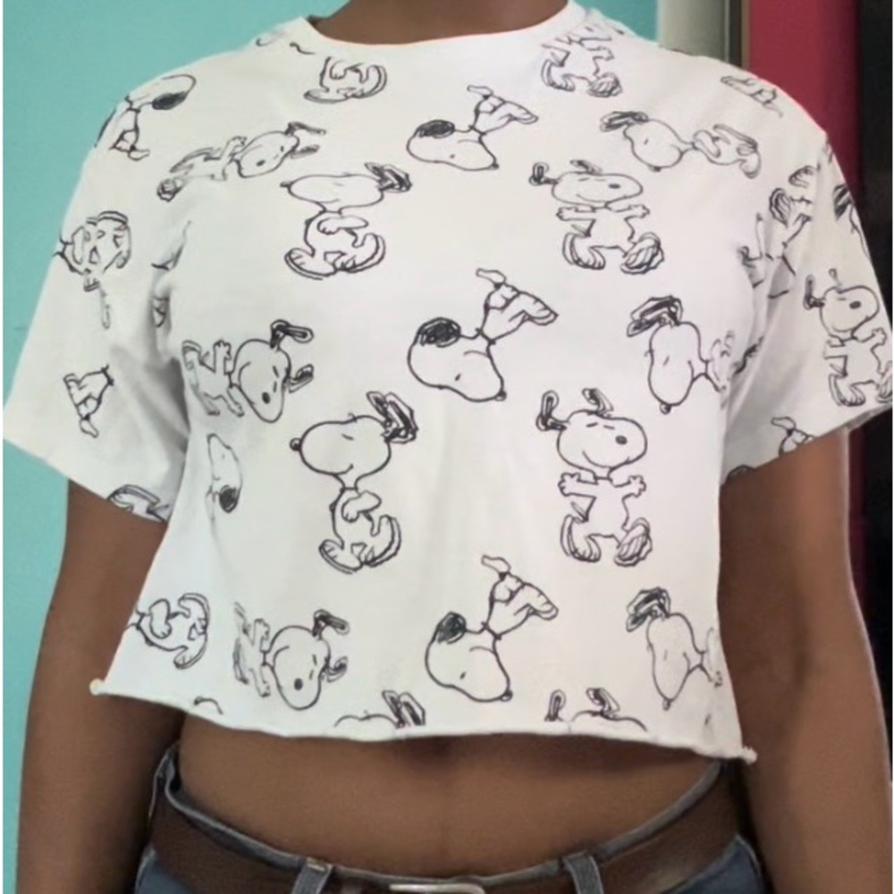 Peanuts • Snoopy Crop Top